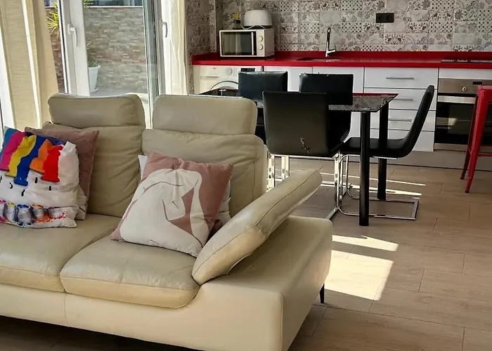 Charming In With Terrace 60 M²
